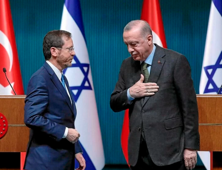 Herzog eta Erdogan, martxoaren 9an Israelgo presidenteak Turkiara egindako bisitan.