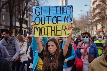 Ukrainako herriaren aldeko manifestazioa Bilbon. 