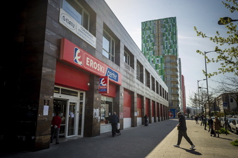 Foto de archivo de un supermercado de Eroski.