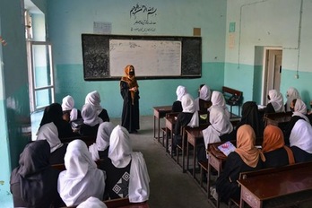 Fotografía tomada el 23 de marzo de 2022 en una escuela de Kabul.