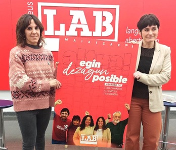 Maider Jauregi y Garbiñe Aranburu en la sede de LAB