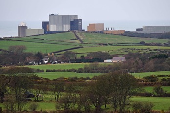 Angleseyko Wylfa Newydd zentral nuklearrean ezarri nahi du erreaktore berrietako bat. 