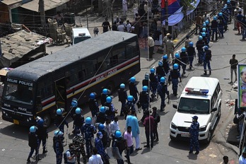 Fuerzas especiales de la policía india desplegadas en Nueva Delhi.