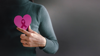 Las nuevas terapias hacen disminuir un 1% cada año la mortalidad por cáncer de mama.