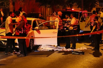 La Policía israelí ha acordonado la zona donde se ha producido el ataque en la ciudad de Elad.