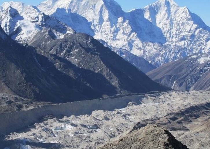 Los glaciares del Himalaya se derriten a un ritmo excepcional.