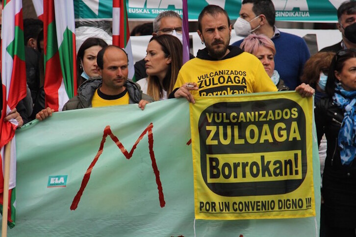 Movilización de los trabajadores de Vulcanizados Zuloaga por un convenio digno.