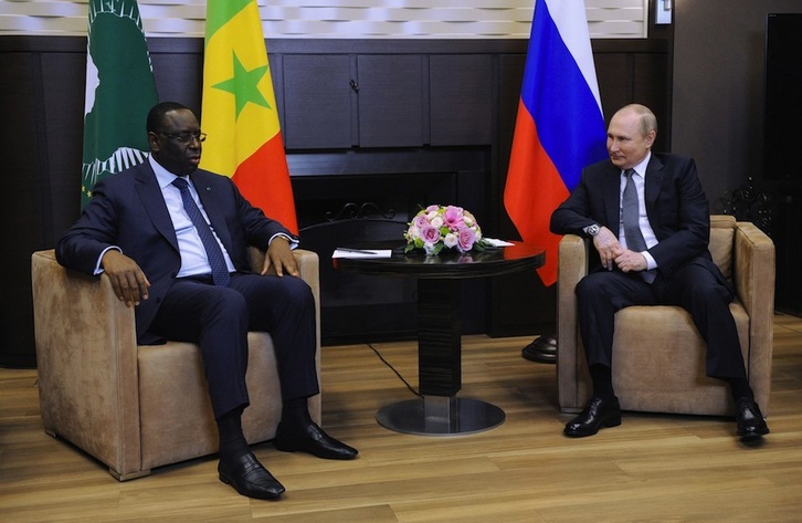 Vladimir Putin se ha reunido este viernes en Sochi con el presidente de Senegal y de la Unión Africana, Macky Sall.