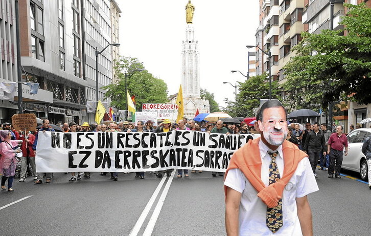 Protesta por la Gran Vía bilbaina, el 16 de junio de 2012, contra el rescate bancario aprobado por el Gobierno de Mariano Rajoy.