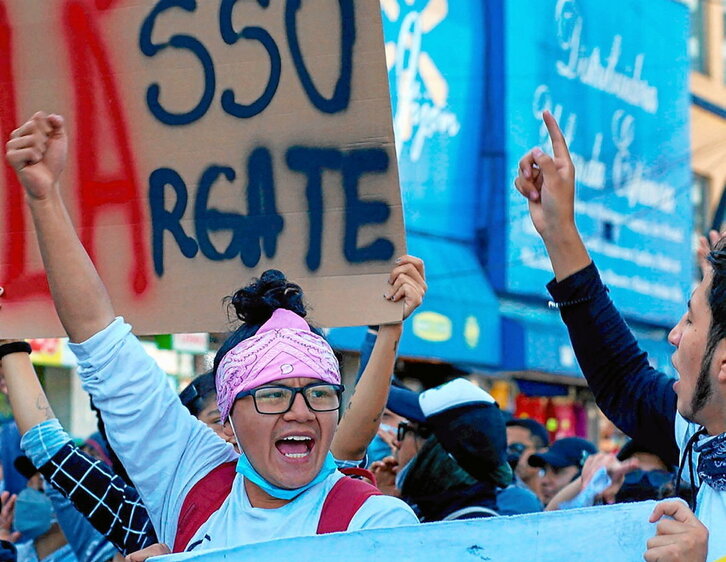 Los estudiantes universitarios se sumaron a la protesta del movimiento indígena.