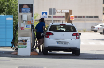 El Boletín Petrolero de la UE ofrece la media de los precios en el Estado español.