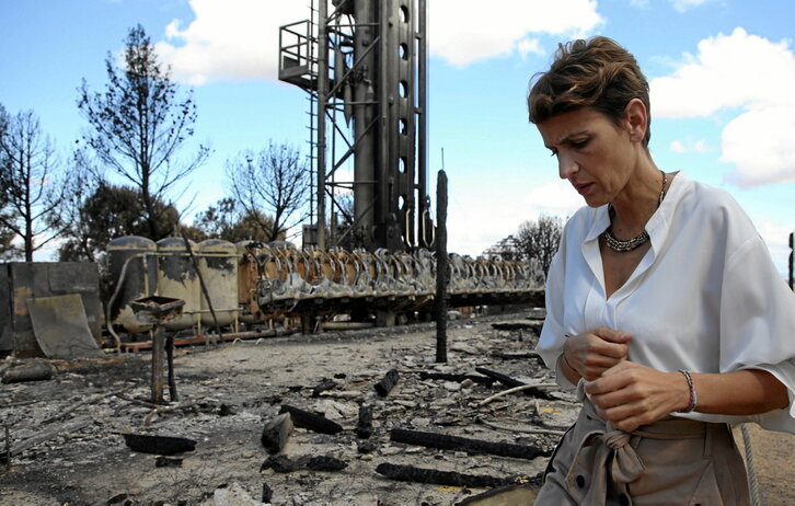 La presidenta Chivite, durante una visita a Sendaviva tras el incendio que sufrió el parque en 2022.
