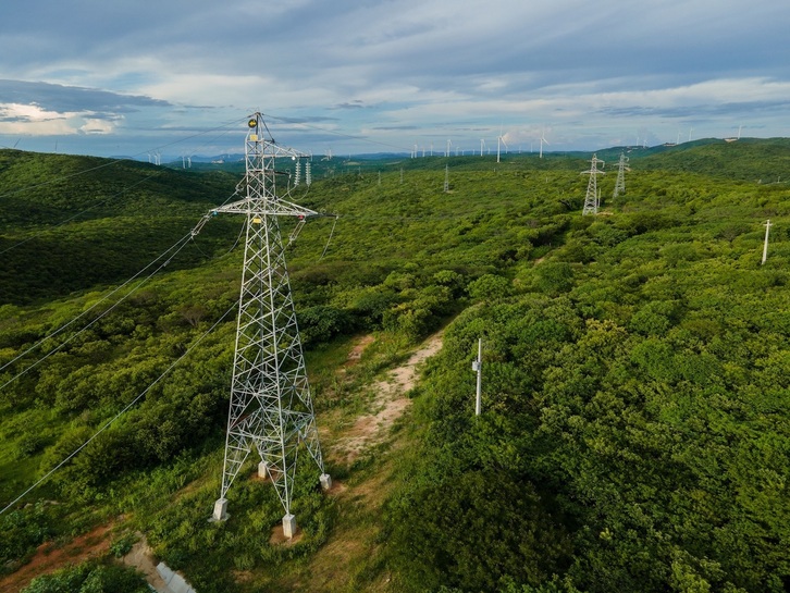Iberdrola construirá una línea eléctrica de 1.700 kilómetros en Brasil.