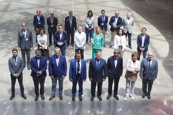 Imagen de los asistentes a la asamblea anual Aefame, entre los que figura Martel Olano.