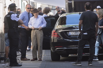 Woody Allen rodando en Donostia en 2019. 