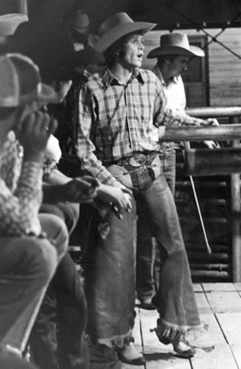 Larry Belcher, en sus tiempos de cawboy de rodeo.