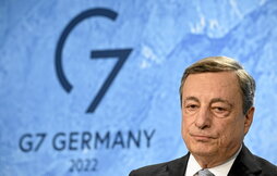 Mario Draghi, durante su rueda de prensa al término de la cumbre del G7 en el castillo Elmau, en Alemania.