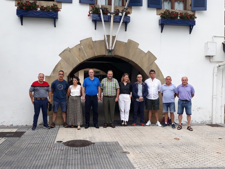 Presentación del Hegaluze Eguna en Hondarribia.