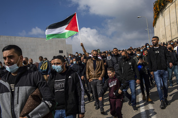 Manifestación en Umm al-Fahm en febrero de 2021 para denunciar la brutalidad de la Policía israelí contra los palestinos de los Territorios de 1948.