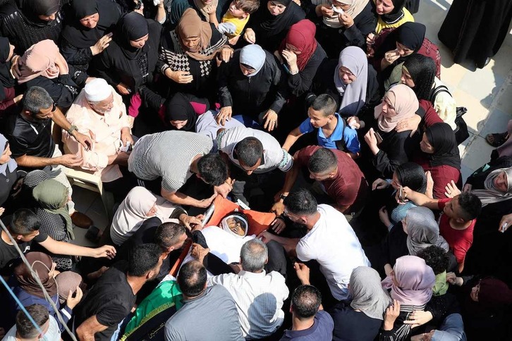Funeral de Mohamed Zakarneh, el anterior palestino muerto por Israel, en Qabatiyah, cerca de Jenin.