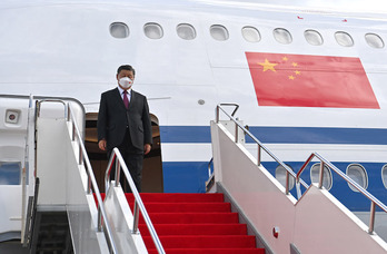 Xi Jinping ha recalado en Kazajistán de camino a Uzbekistán, donde se reunirá con Putin.