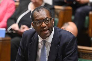 El ministro británico de Economía, Kwasi Kwarteng, durante una intervención en el Parlamento.