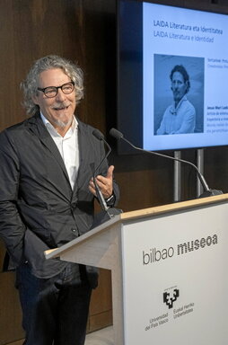 Lazkano, en el homenaje recibido ayer.