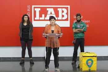 Garbiñe Aranburu en conferencia de prensa en Bilbo.