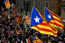 Manifestación independentista en Barcelona en el quinto aniversario del 1-O.