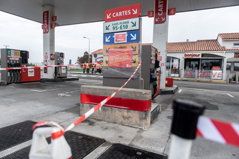 Los huelguistas han clausurado esta mañana la estación de servicio de BIdarte, en la A63.