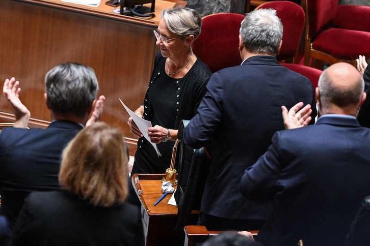 Elisabeth Borne ha acudido a la Asamblea Nacional para activar el 49.3.