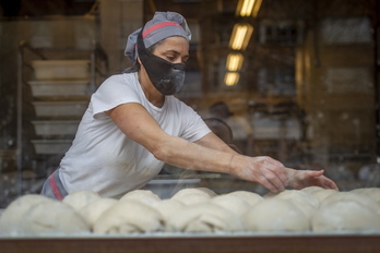 Imagen de archivo de una panaderia de Gasteiz.