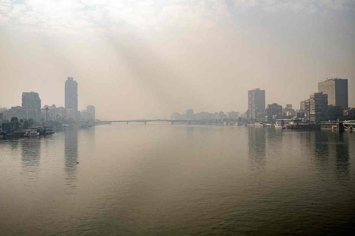 Los efectos de la polución estarán en la cumbre de Egipto. La imagen es del Nilo al paso por su capital, El Cairo.