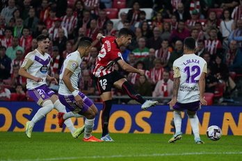 Guruzeta ha marcado ante el Valladolid su primer gol en San Mamés.