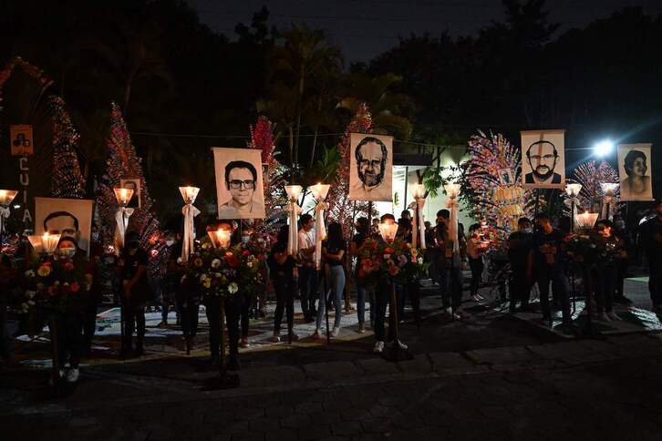 Acto conmemorativo por el 33 aniversario de la masacre en la Universidad Centroamericana de El Savador.