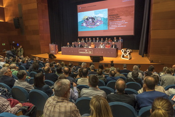 El Congreso del Grupo Mondragon se celebra en el Kursaal de Donostia.