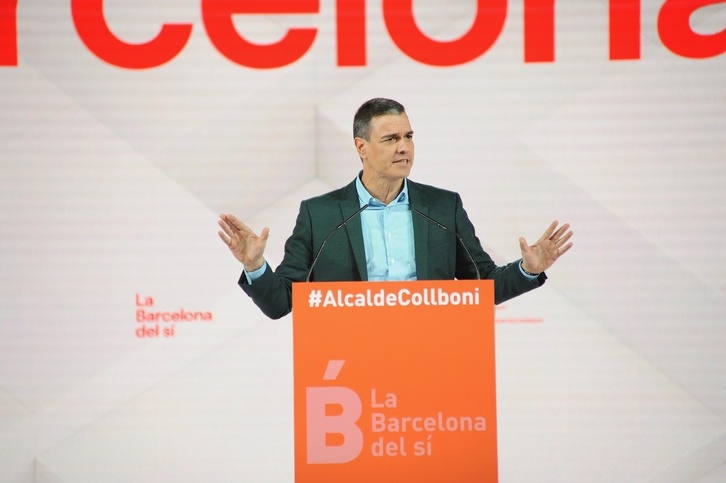 Pedro Sanchez, PSCk Bartzelonan egin duen ekitaldian.