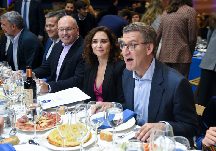 Ayuso y Feijóo, en la cena navideña del PP de Madrid.