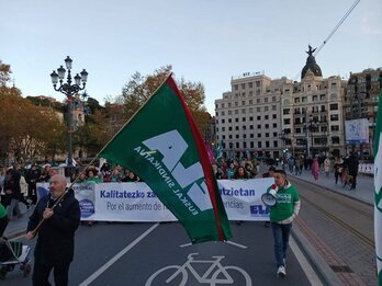 ELAk grebari hasiera emateko deitu duen manifestazioa, Bilbon.