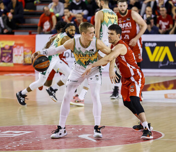 Surne Bilbao Basket ha resultado más consistente en los momentos decisivos.