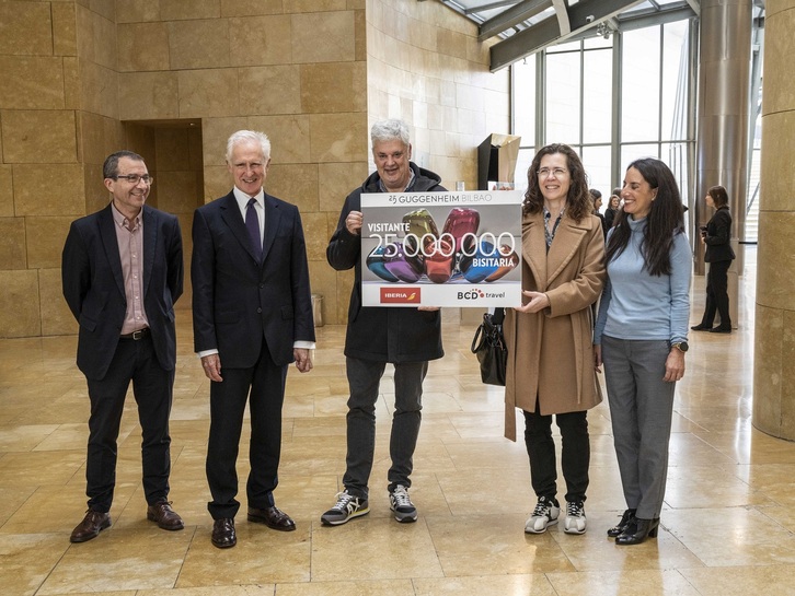 El matrimonio de Mataró ganador del premio, en el centro de la imagen.