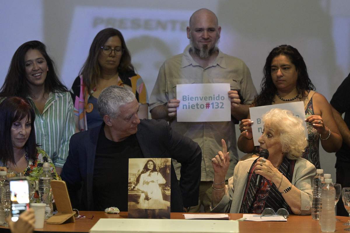 La Recuperación Del Nieto 132 Renueva Las Esperanzas De Abuelas De Plaza De Mayo Mundua Naiz 9893