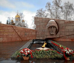 Homenaje a los reclutas muertos en su ciudad natal de Samara.