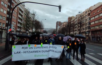 La manifestación ha recorrido esta mañana el centro de Bilbo.