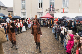 Les rémouleurs ont donné de la voix.