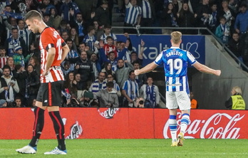Alexander Sorloth celebra su undécimo gol de la temporada ante el Ahletic.