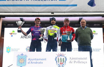 Los tres primeros clasificados en el Trofeo Andratx-Mirador des Colomer.