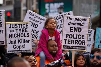 Manifestantes exigen justicia para Tyre Nichols y el fin del «terror policial» en una concentración realizada el pasado 28 de enero en Atlanta. 