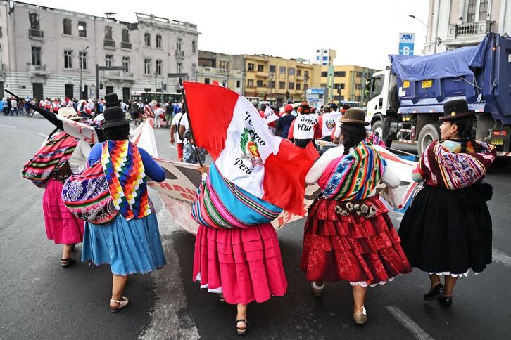 Una de las protestas registradas el jueves contra el Gobierno en las calles de Lima.