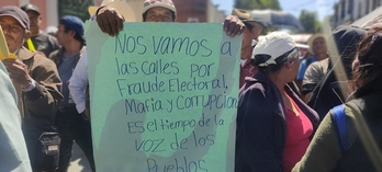 Protesta del MLP ante el Tribunal Supremo Electoral, en Ciudad de Guatemala.